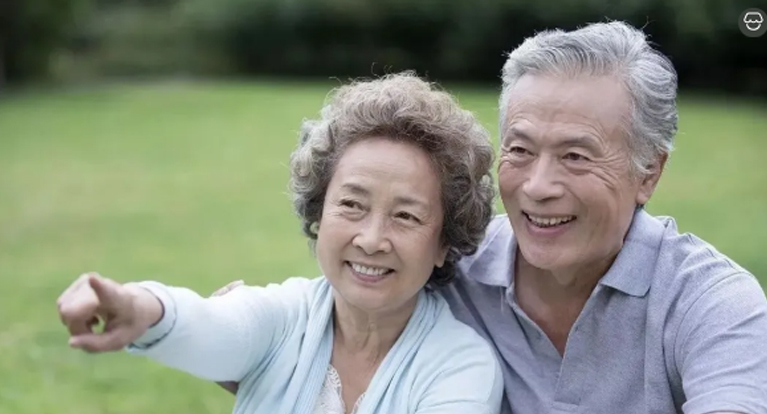 收到儿女送的“特别礼物”，妈妈一个月后的改变